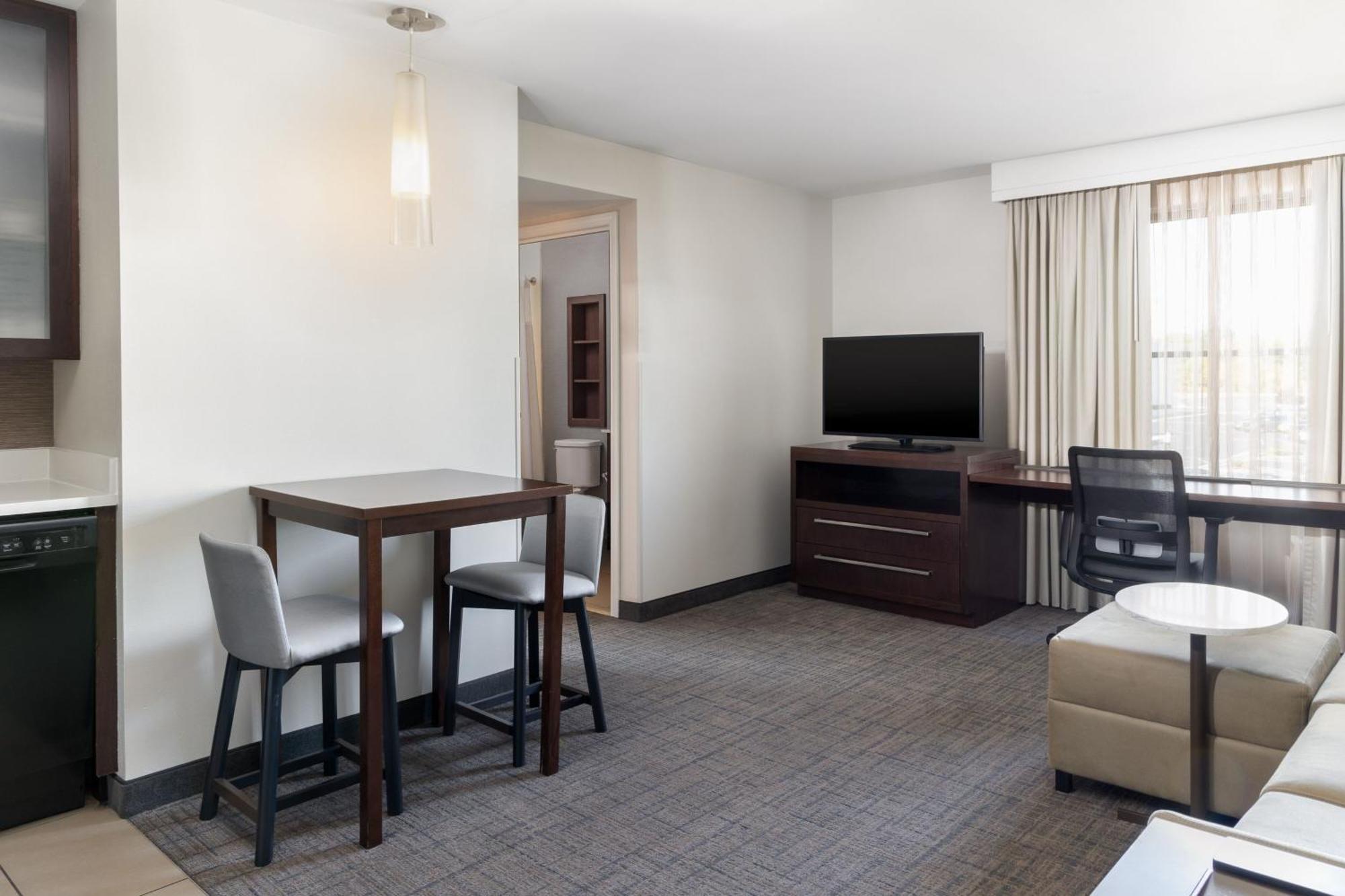 Residence Inn By Marriott Youngstown Warren/Niles Екстериор снимка