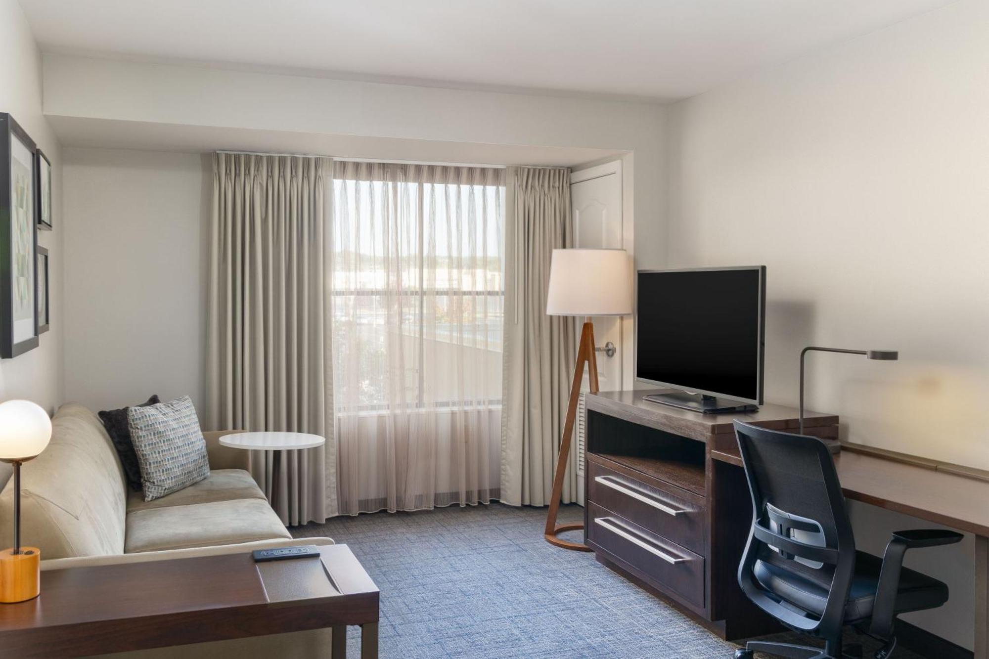 Residence Inn By Marriott Youngstown Warren/Niles Екстериор снимка