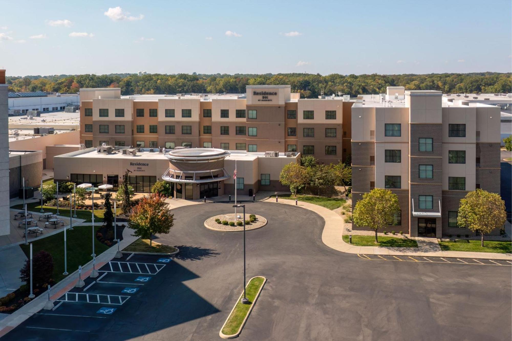 Residence Inn By Marriott Youngstown Warren/Niles Екстериор снимка