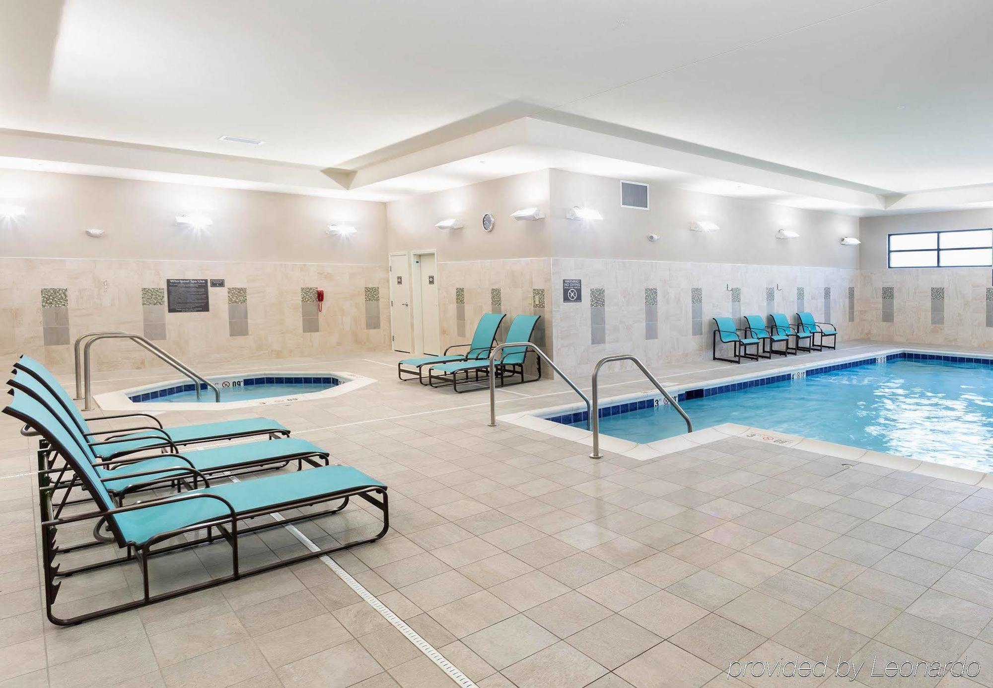 Residence Inn By Marriott Youngstown Warren/Niles Екстериор снимка